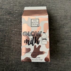 The Beauty Crop Glow Milk - Love you so Matcha - NWT